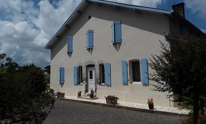 Clermont House | Gîte de Marcadé