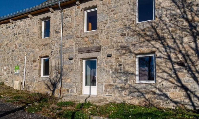 Recoules-d'Aubrac House | Gîte de Recoules - Recoules-d'aubrac