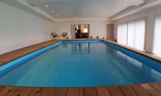 Condette House | Gîte du Lac des Miroirs 2 to 4 people with private pool