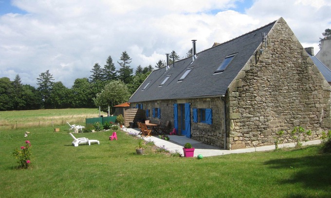 Pouldergat Cottage | Gîte for 6 people, vineyard view, close to beaches