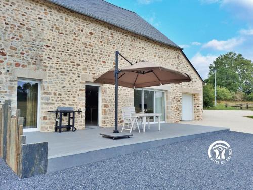 Crennes-sur-Fraubee House | Gîte la Maillardière, 2 personnes