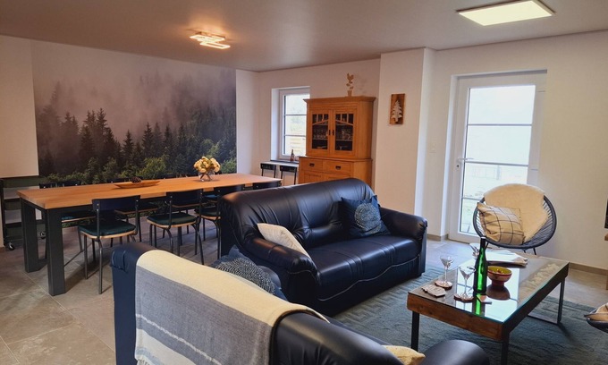 Tavigny House | Gîte Les bergeronnettes-House-Ensuite with Bath-Countryside view