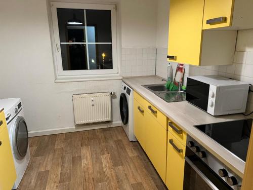 Boehlen Apartment | Günstige Ferien- und Monteurswohnung in Böhlen südlich von Leipzg Nähe A72