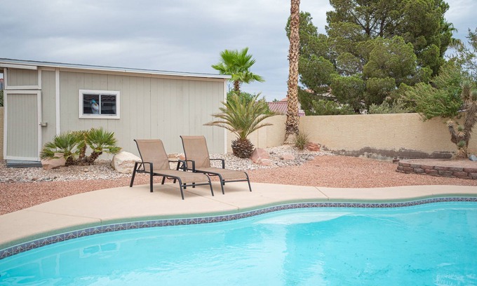 River Mountain House | Gainesborough · 35% Off Fall Special - Relaxing 4 Bedroom House