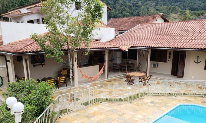 Garatucaia House | Garatucaia - House with pool and Wi-fi near the beach of Garatucaia
