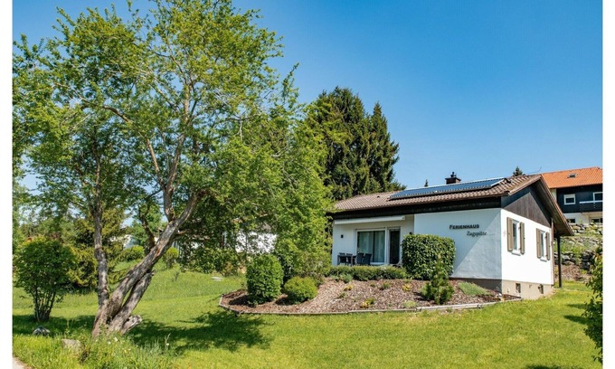 Schwarzenbach House | Garden Apartment in Füssen