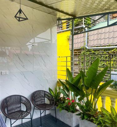 Hang Bo House | Garden Balcony Room In Old Quarter Netflix Free Washer Dryer