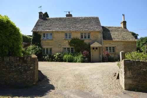 Shipton under Wychwood House | Gardeners Cottage