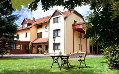 Bornstedt House | Garni-Hotel Kranich