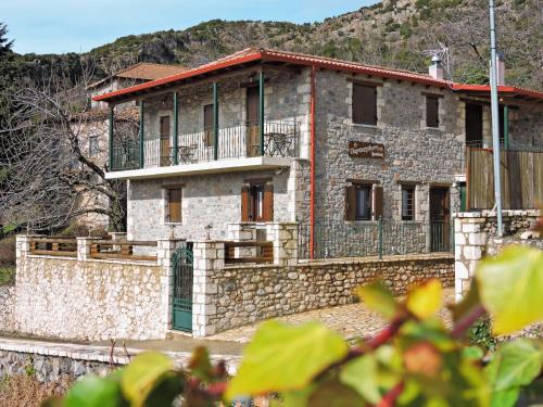 Trikolonoi House | Gartagani Guest House