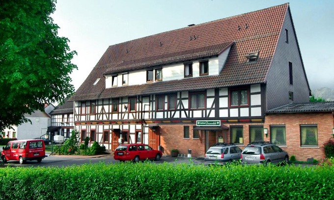 Katzenstein Hotel | Gasthaus Dernedde