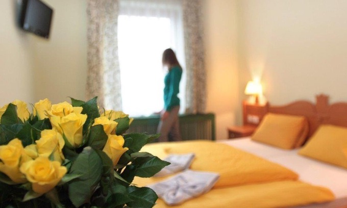 Kirchstetten Hotel | Gasthof Gnasmüller