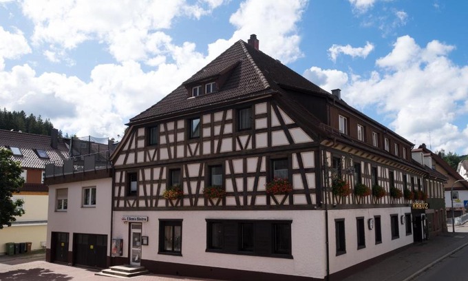 Voehrenbach Hotel | Gasthof Kreuz