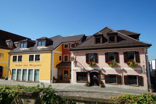 Regenstauf House | Gasthof Metzgerwirt