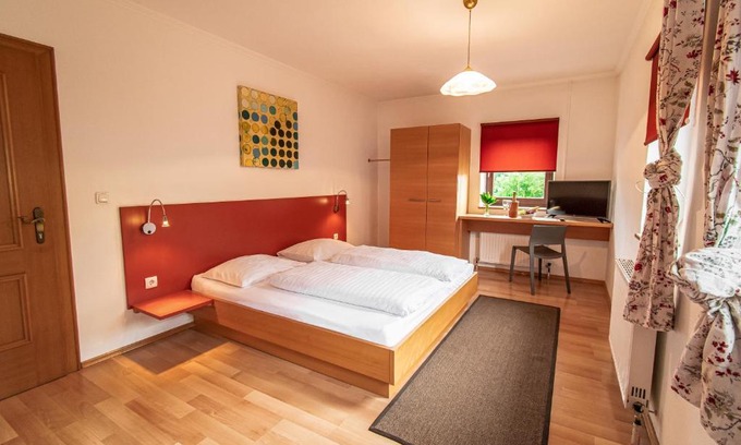 Steyr House | Gasthof Pöchhacker