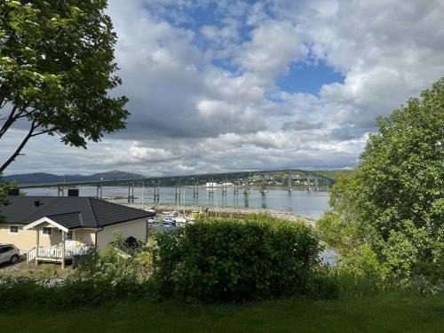 Finnsnes Apartment | Gateway Senja