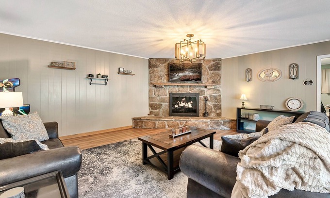 Gatlinburg House | Gatlinburg. Downtown. 2br