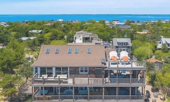 Ocean Bay Park House | Gatsby's - Heated Plunge Pool & Hot Tub in OBP, Sleeps 24, Steps From The Beach