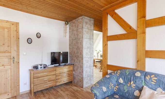 Hallenberg Apartment | Gemütliches Appartement in Hallenberg mit Terrasse