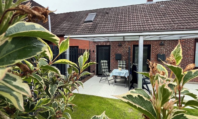 Diekhusen-Fahrstedt Apartment | Gemütliche Ferienwohnung - 10km von der Nordsee Entfernt