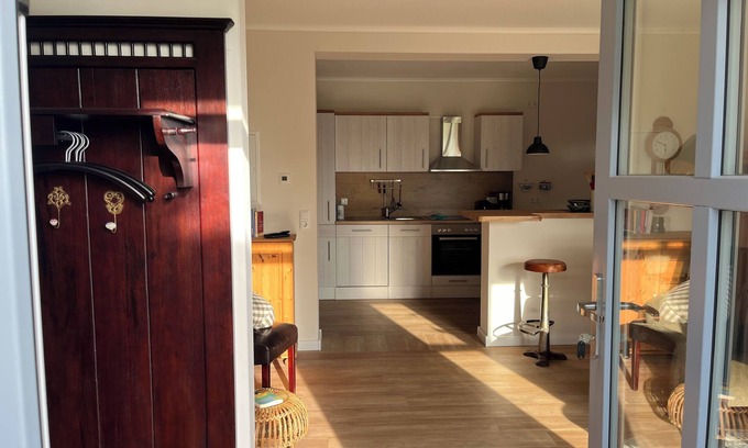 Rubkow Apartment | Gemütliche Fewo für 2 Personen 53qm mit Großer Terrasse