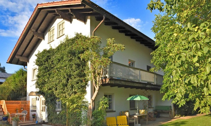 March Apartment | Gemütliche Wohnung in Flussnähe in Regen Bayern