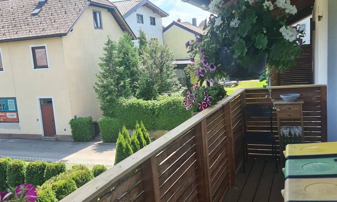 Sankt Georgen im Attergau Apartment | Gemutliche Ferienwohnung in St.georgen 5 Minuten vom Attersee Entfernt