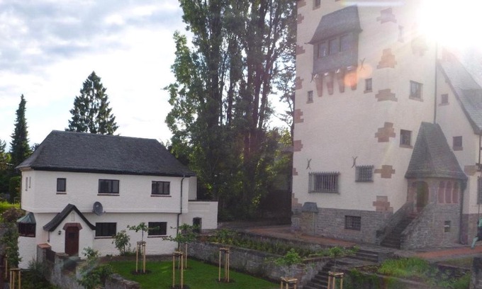 Innenstadt Apartment | Gentilburg und Gärtnerhaus Aschaffenburg