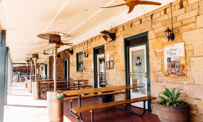 Picton Hotel | George IV Inn