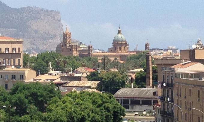 Montegrappa Apartment | Giù a Palermo