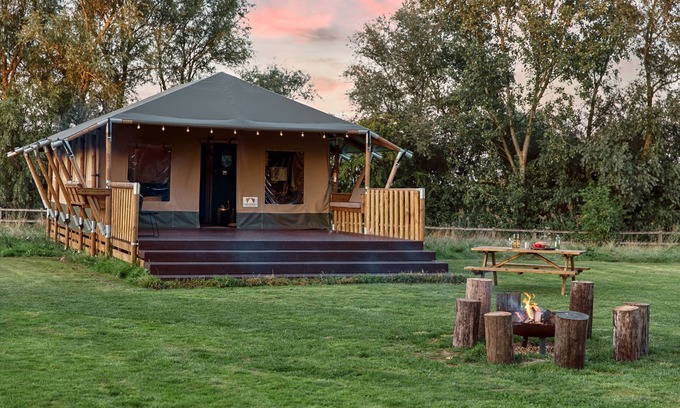 Littleport Cabin | Giant Safari Lodge with Swimming Lake