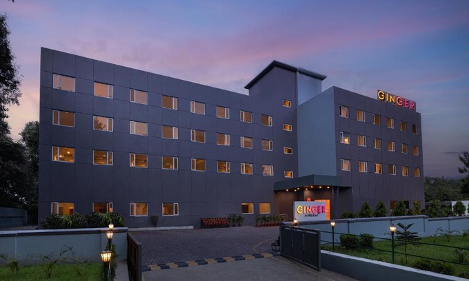 Bistupur Hotel | Ginger Jamshedpur
