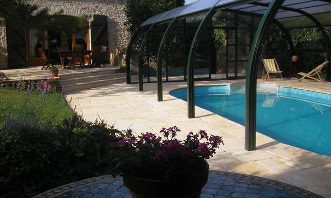 Thurageau House | Gîte 20 minutes from the FUTUROSCOPE, with COVERED SWIMMING POOL, SPA and SAUNA