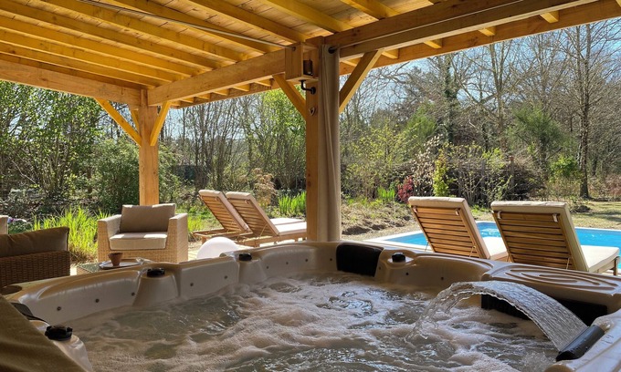 Pouydesseaux Cottage | GITE 3 * Four à Pain de charme & spa