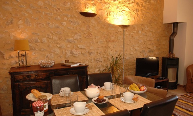 Montpeyroux Apartment | Gite 4 étoiles de France - Great comfort in the heart of the Montpeyroux vineyards