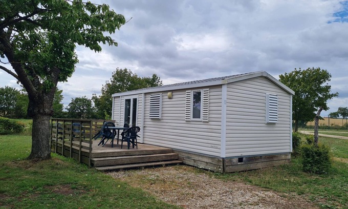Bures Cottage | Gite Bures, 2 bedrooms, 4 persons