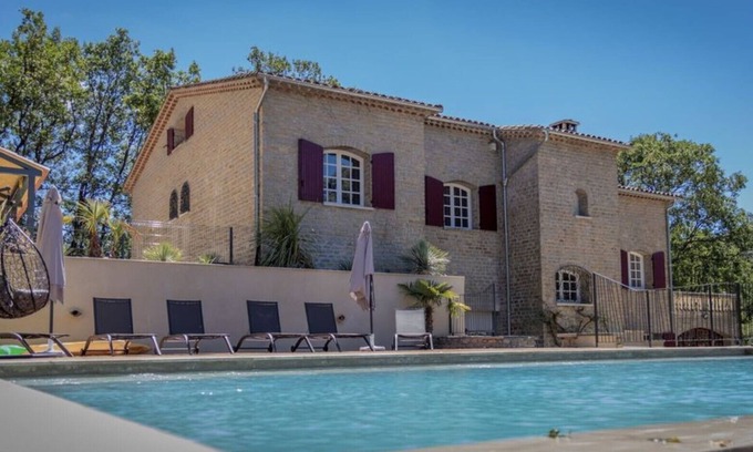 Saint-Jean-du-Pin House | Gite 'Cote Piscine' in the Cévennes National Park