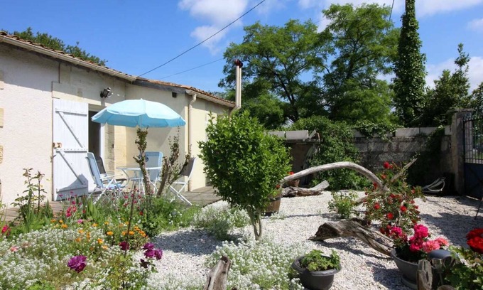 Jau-Dignac-et-Loirac House | Gite DE Goulee - Jau-dignac-et-loirac