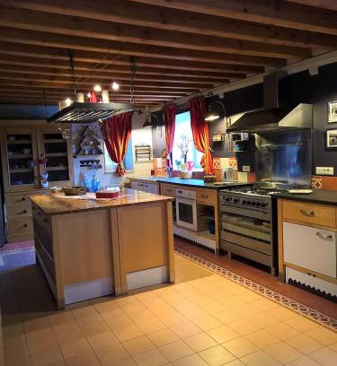 Vernay House | Gite du Hameau D'Amignié