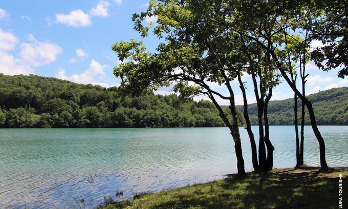 Largillay-Marsonnay House | Gite du Lac - Lake Vouglans