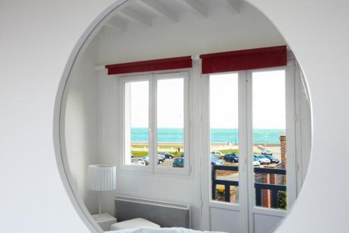Pourville-sur-Mer Apartment | Gite Gabrielle à Pourville: Appartement face à la mer