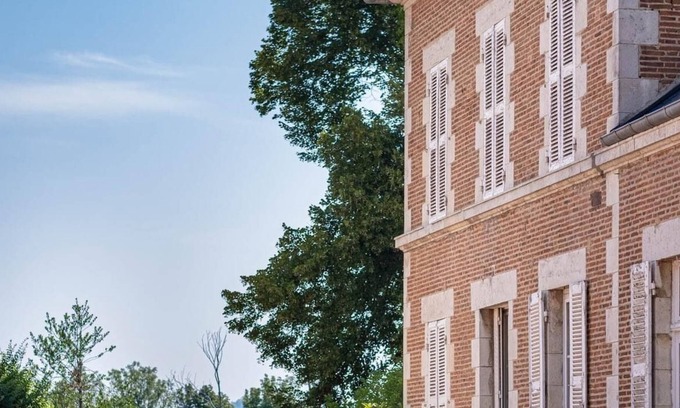 Charmeil Cottage | Gite Indépendant au Château Dans un Parc de 6 Hectares. Adults Only
