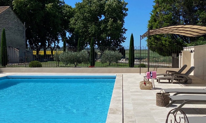Fontvieille Cottage | Gite L'Olivier 3 * with swimming pool in a Mas Provençal in the heart of Provence