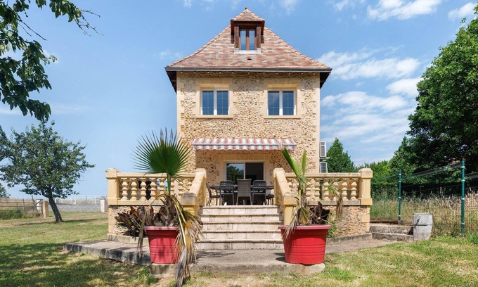 Saint-Geyrac House | Gite La Petite Prairie + annexe