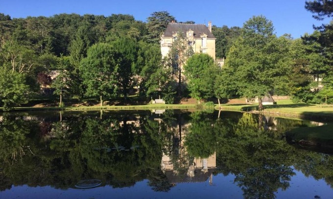 Saint-Paterne-Racan House | Gite La Suite Ducale Chateau La Roche Racan