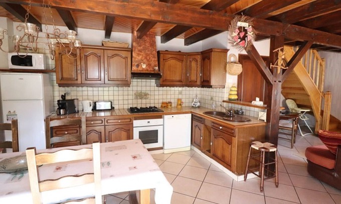 Lavigerie Cottage | Gite Lavigerie, 2 bedrooms, 6 persons