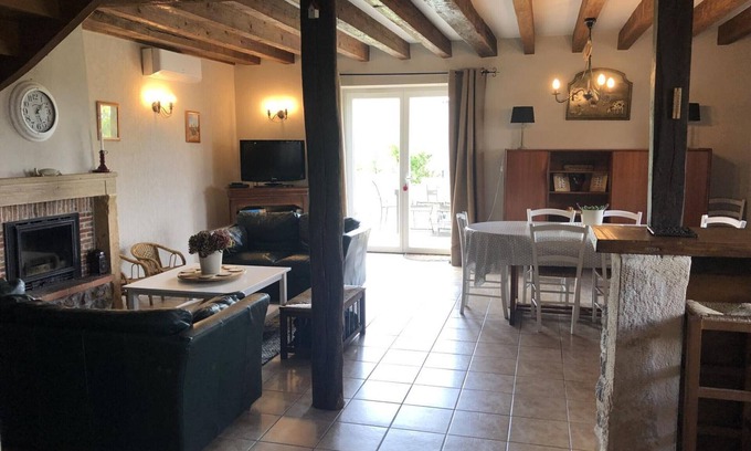 Le Bouchaud Cottage | Gite Le Bouchaud, 4 bedrooms, 8 persons