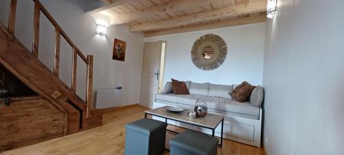 Pradelles House | Gite Le petit Nice