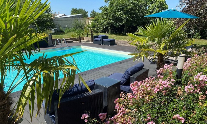 Braslou House | Gite Le Travezay avec piscine, sauna et Jacuzzi