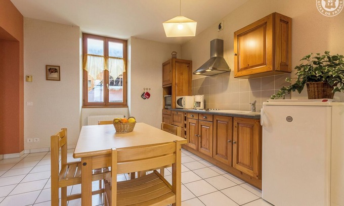 Thoiry House | Gite located 19km from Aillon le Jeune (family resort with 39km of slopes with the Margériaz) and 21